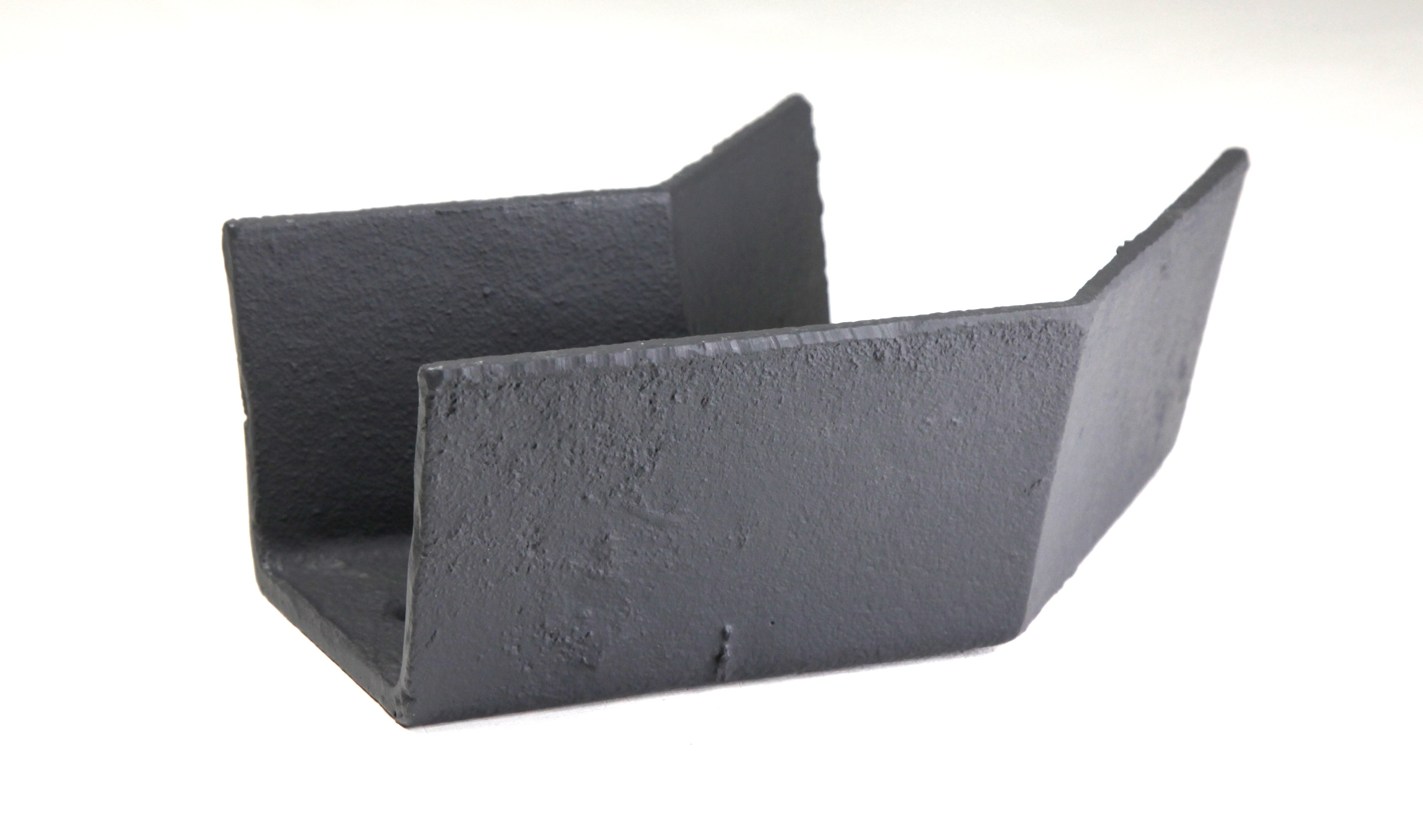 Hargreaves Foundry Premier Cast Iron Obtuse Angle Box Gutter (100mm x 75mm)