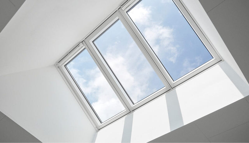 VELUX GPLS FFKF06 2070 3 in 1 Manual White Painted Double Glazed Top Hung Window